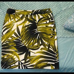 Ann Taylor Fun and Leafy Over the knee Skirt